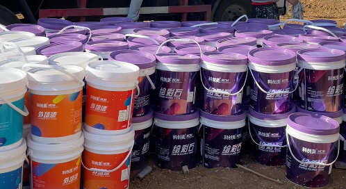 廠房外墻翻新：自己買材料施工靠譜嗎？