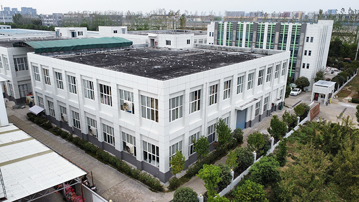 安徽誠宇包裝制品有限公司廠區外墻翻新后效果