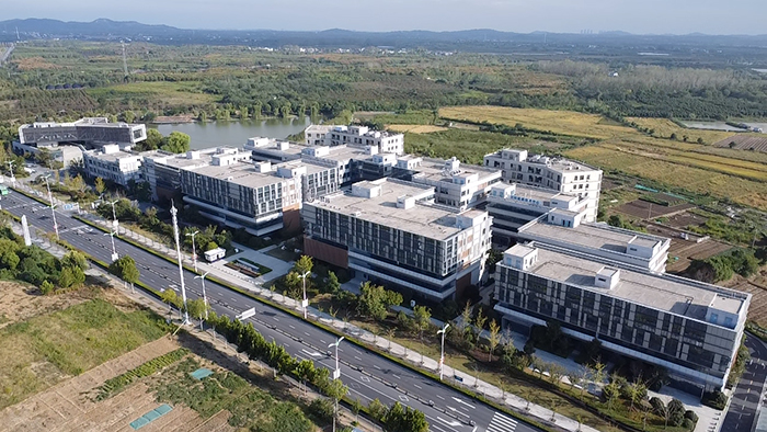 長臨河科創(chuàng)小鎮(zhèn)啟動區(qū)外墻涂裝項目