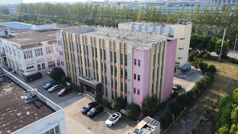 廠房外墻翻新前