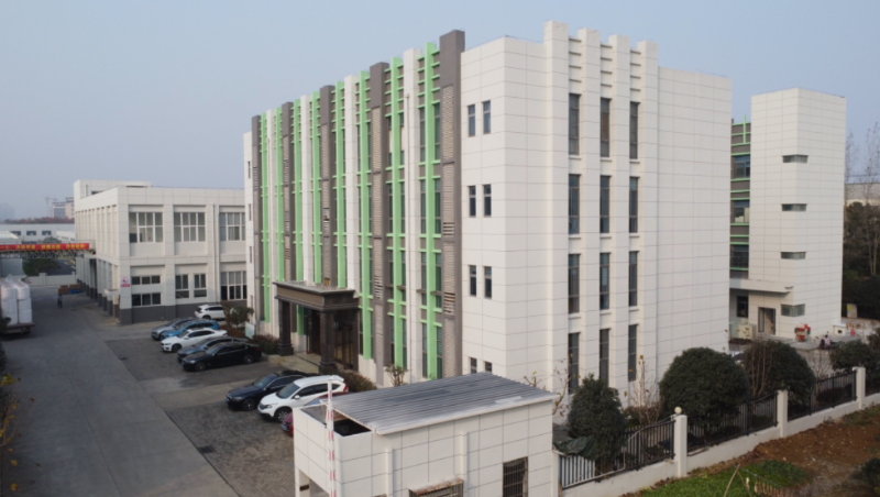 廠房外墻翻新后